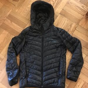 Uniqlo ultra light weight men’s jacket